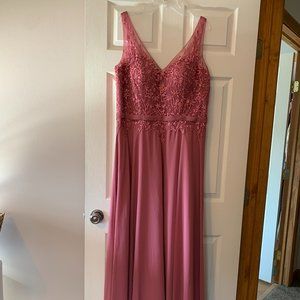 NWT Morilee #21544 Chiffon Sleeveless Gown w/embroidery and beading on bodice